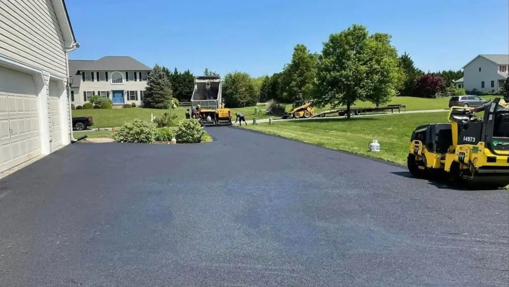 Asphalt Paving for driveway in Columbus, Ohio Asphalt Paving for driveway in Columbus, Ohio